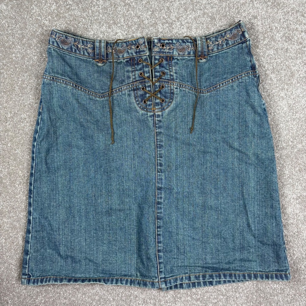Faded Glory Embroidered Lace Up Denim Mini Skirt Blue Medium Wash 8 FG13239